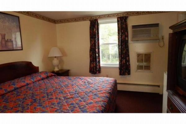 Knights Inn Centerville Cape Cod Area image 12